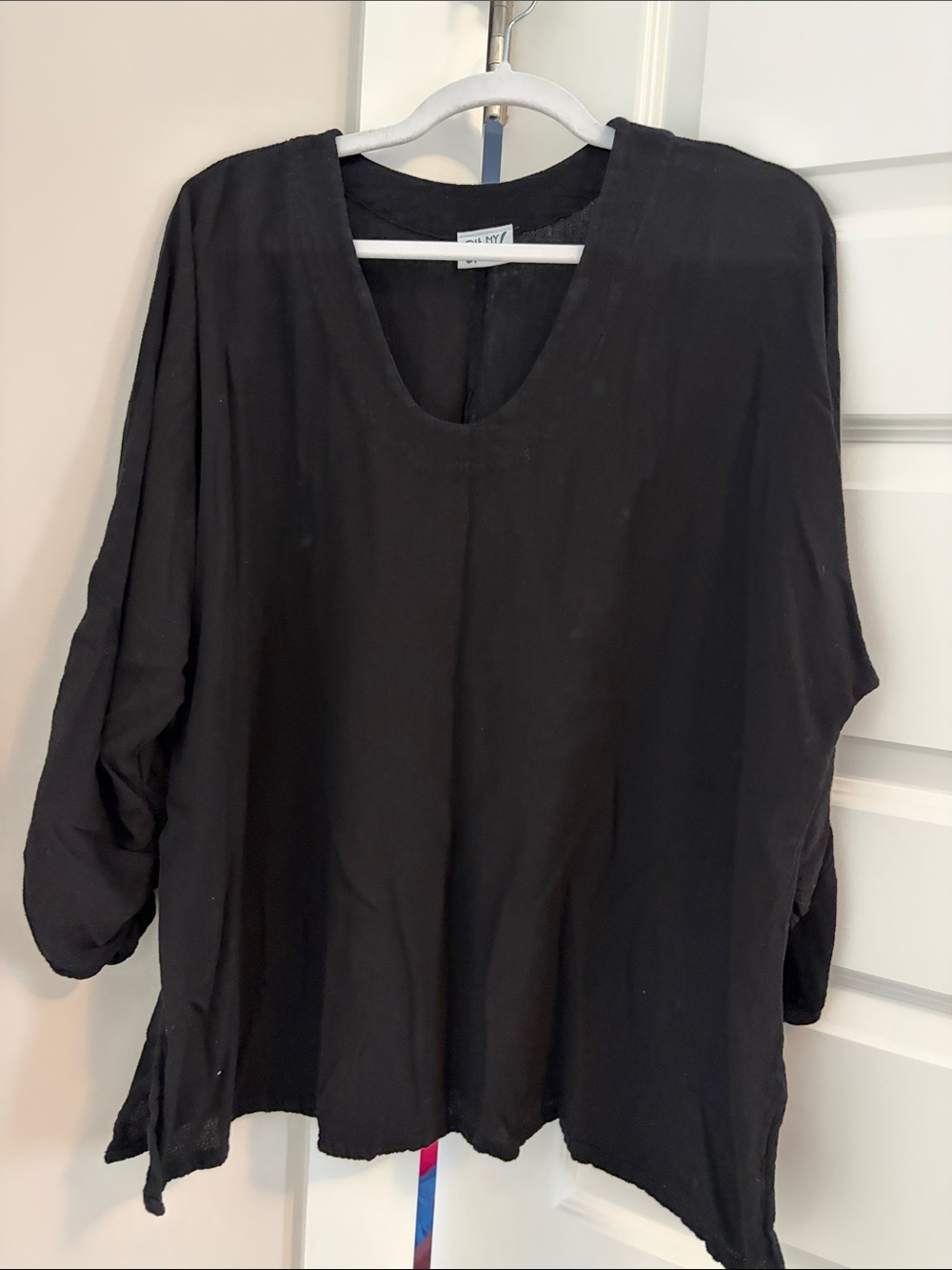 Oh my Gauze. Black Women's Lightweight V-Neck Top